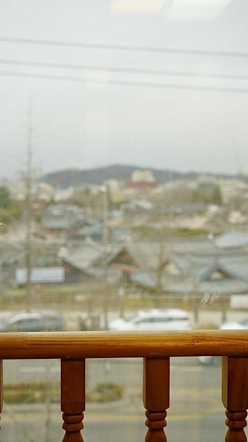 The Jeongga Vandrerhjem Jeonju Eksteriør bilde